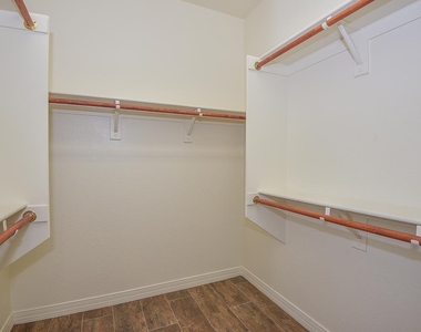 21922 N 100th Avenue - Photo Thumbnail 38