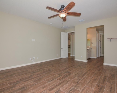 21922 N 100th Avenue - Photo Thumbnail 33