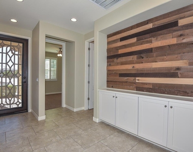 21922 N 100th Avenue - Photo Thumbnail 13