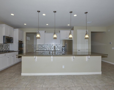 21922 N 100th Avenue - Photo Thumbnail 15