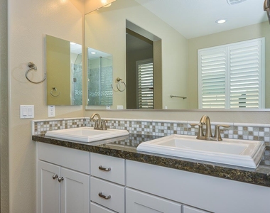 21922 N 100th Avenue - Photo Thumbnail 36
