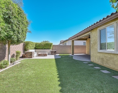 21922 N 100th Avenue - Photo Thumbnail 4