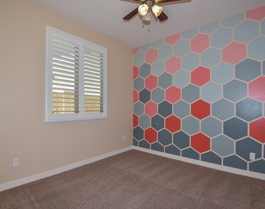 21922 N 100th Avenue - Photo Thumbnail 31