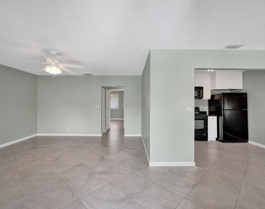 1250 Miami Road - Photo Thumbnail 5