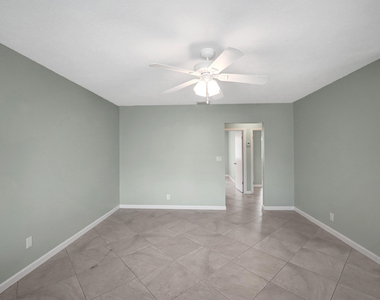 1250 Miami Road - Photo Thumbnail 13