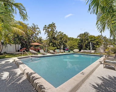 1250 Miami Road - Photo Thumbnail 27