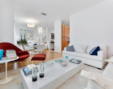 638 Nw 38th Circle - Photo Thumbnail 36