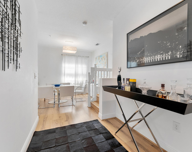 638 Nw 38th Circle - Photo Thumbnail 22