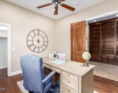5619 E Libby Street - Photo Thumbnail 32