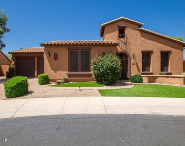 5619 E Libby Street - Photo Thumbnail 6