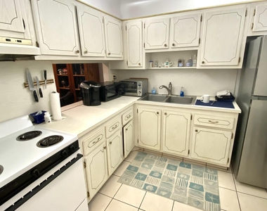 2724 Garden S - Photo Thumbnail 3