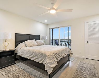 300 Intracoastal Place - Photo Thumbnail 15