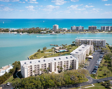 300 Intracoastal Place - Photo Thumbnail 31