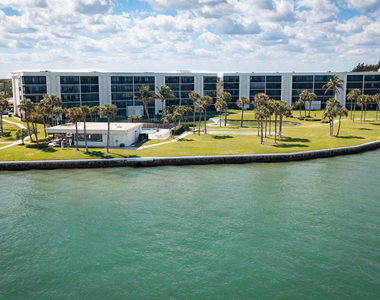 300 Intracoastal Place - Photo Thumbnail 36