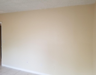 6023 10th Avenue N - Photo Thumbnail 17