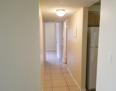6023 10th Avenue N - Photo Thumbnail 5