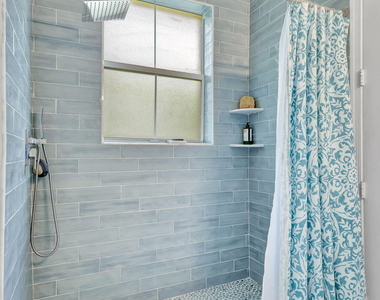4345 Parkside Drive - Photo Thumbnail 24