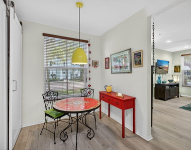 4345 Parkside Drive - Photo Thumbnail 11