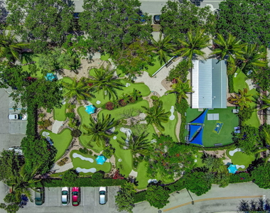 4345 Parkside Drive - Photo Thumbnail 50