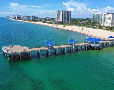 299 N Riverside Drive - Photo Thumbnail 14