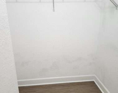 1660 Renaissance Commons Boulevard - Photo Thumbnail 10