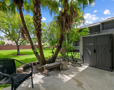 4221 Sw 71st Terrace - Photo Thumbnail 21