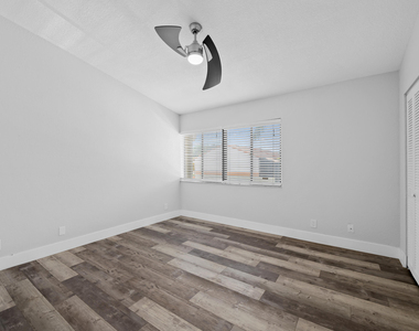 4221 Sw 71st Terrace - Photo Thumbnail 19