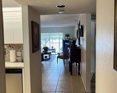 12950 Sw 13th Street - Photo Thumbnail 6