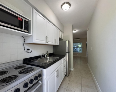 625 Ne 14th Avenue - Photo Thumbnail 14
