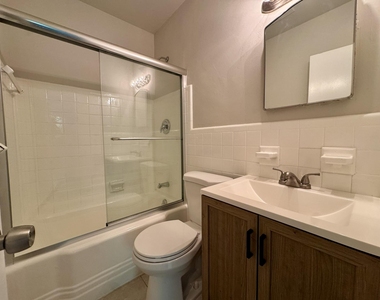 625 Ne 14th Avenue - Photo Thumbnail 7