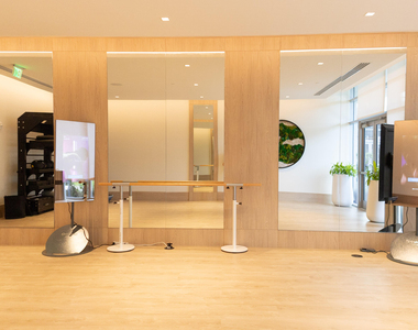 220 Lake Shore Drive - Photo Thumbnail 57