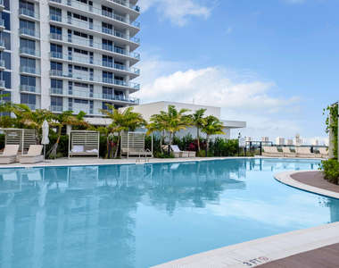 220 Lake Shore Drive - Photo Thumbnail 49