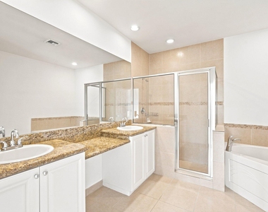 1224 Ne 18th Avenue - Photo Thumbnail 19