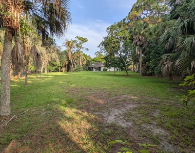 9618 150th Court N - Photo Thumbnail 24