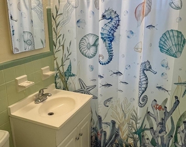 231 Ne 24th Avenue - Photo Thumbnail 13