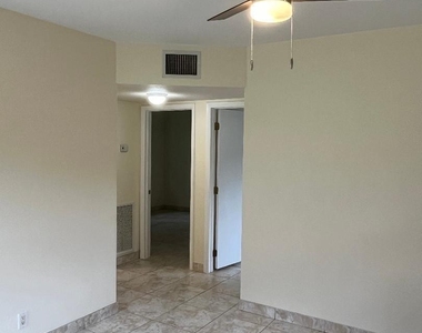 231 Ne 24th Avenue - Photo Thumbnail 10