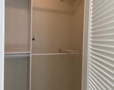 14 Royal Palm Way - Photo Thumbnail 12