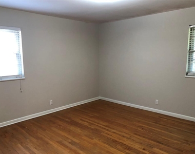 1308 Sycamore Street - Photo Thumbnail 34