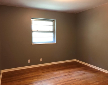1308 Sycamore Street - Photo Thumbnail 31