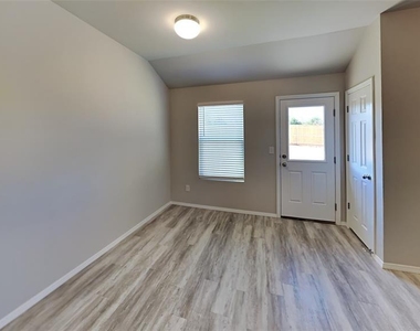 4313 Winding Brook - Photo Thumbnail 6