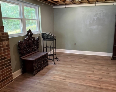 150 Cowan Lane - Photo Thumbnail 21