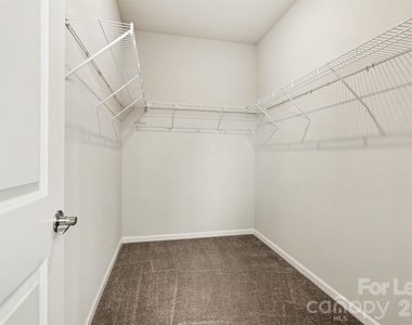 3024 Pinehills Way - Photo Thumbnail 21