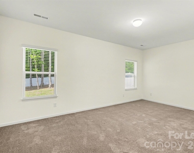 3024 Pinehills Way - Photo Thumbnail 14