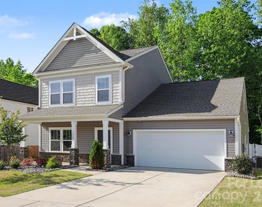3024 Pinehills Way - Photo Thumbnail 2