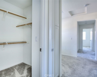 202 Bonita - Photo Thumbnail 25