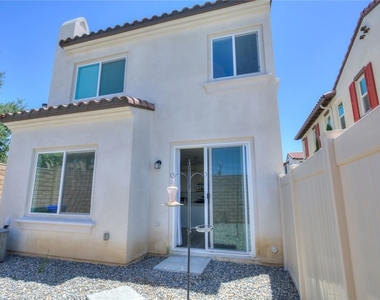 202 Bonita - Photo Thumbnail 36