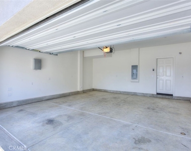 202 Bonita - Photo Thumbnail 39