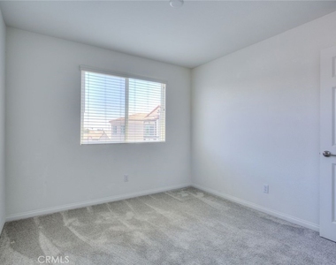 202 Bonita - Photo Thumbnail 28