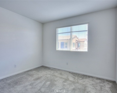 202 Bonita - Photo Thumbnail 32