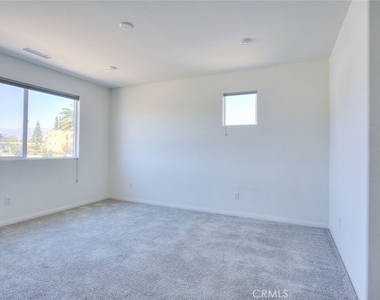 202 Bonita - Photo Thumbnail 19